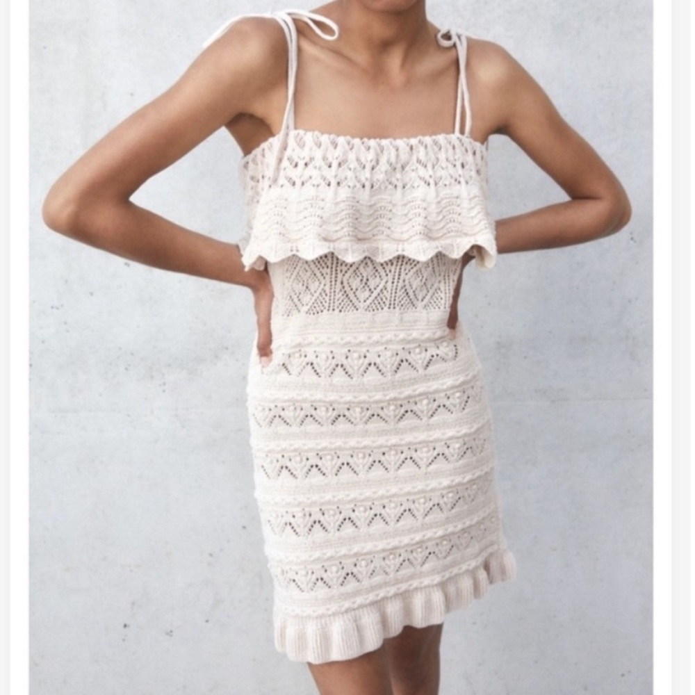 RARE, NWOT! Zara Ruffled Knit Mini Dress w Tie Strap, Cream, M / L